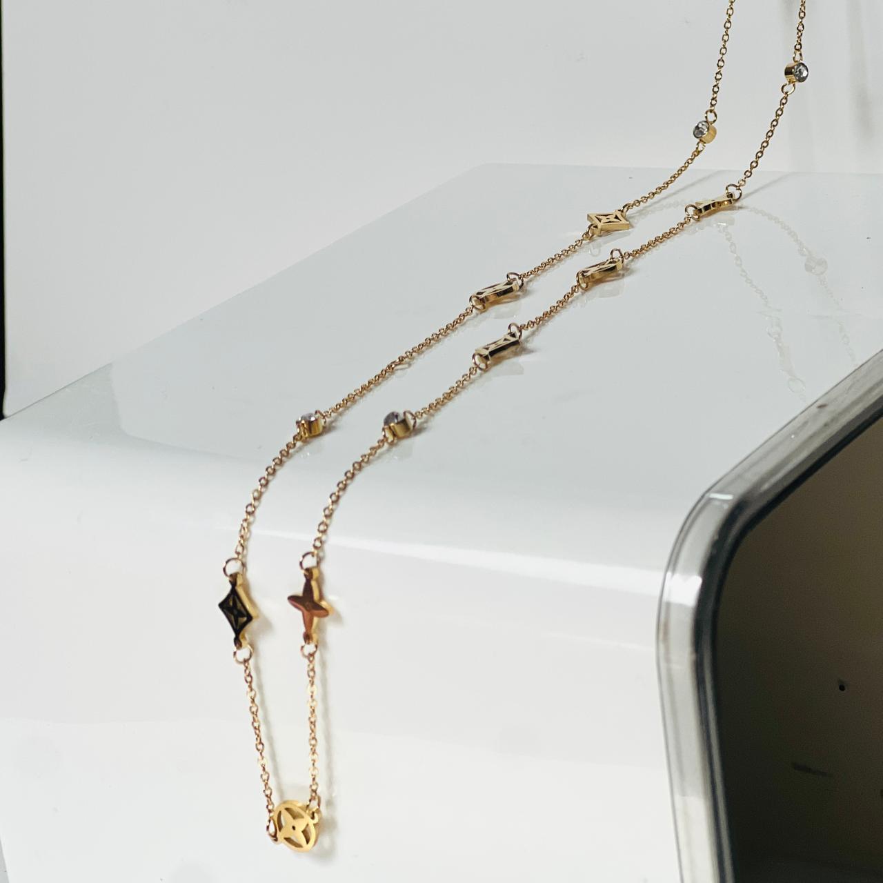 سلسال – همس الذهب Golden Whisper – Necklace